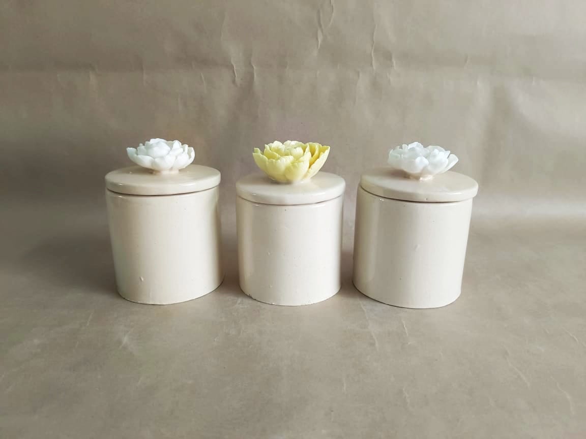 Padmehum Studio-Gardenia Flower Jars