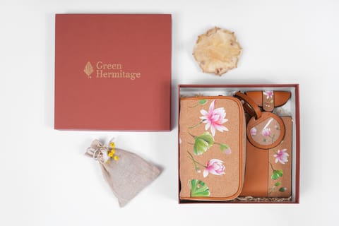 Green Hermitage The Voyagers Gift Set | Guncha Sharma x Green Hermitage